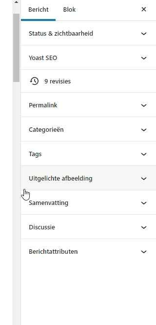Gif afbeelding waarop te zien is hoe je de berichtattributen in kunt stellen voor een bericht in WordPress